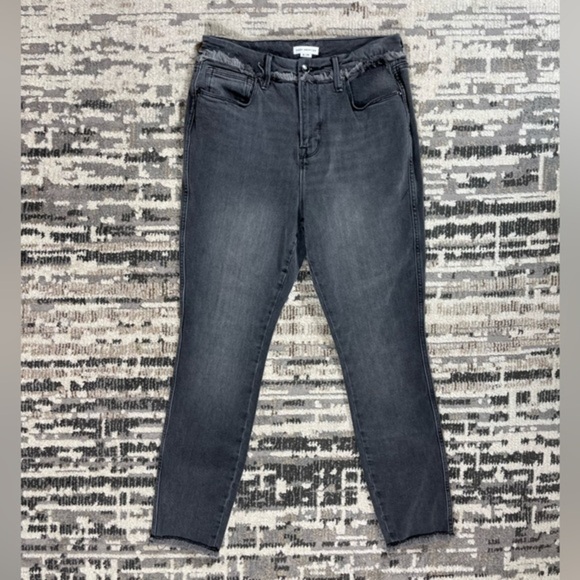 Good American Highrise Black Grey Fringe Fray Accent Jeans - Picture 14 of 15